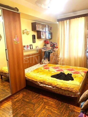 Satılır 3 otaqlı köhnə tikili 90 m², 28 May m., photo 9 from 32