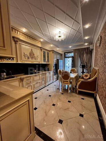 Продаётся 3-комн. новостройка 193 м², м. Элмляр Академиясы, photo 13 from 25