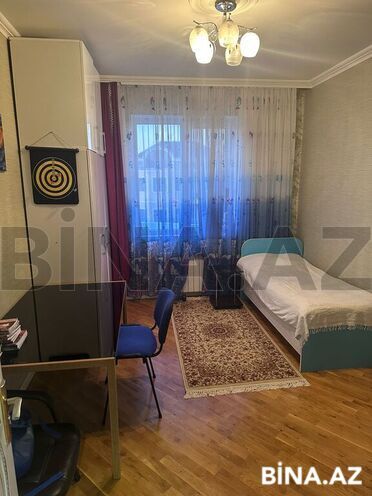 7 otaqlı həyət evi/bağ evi - Novxanı q. - 280 m² (26)