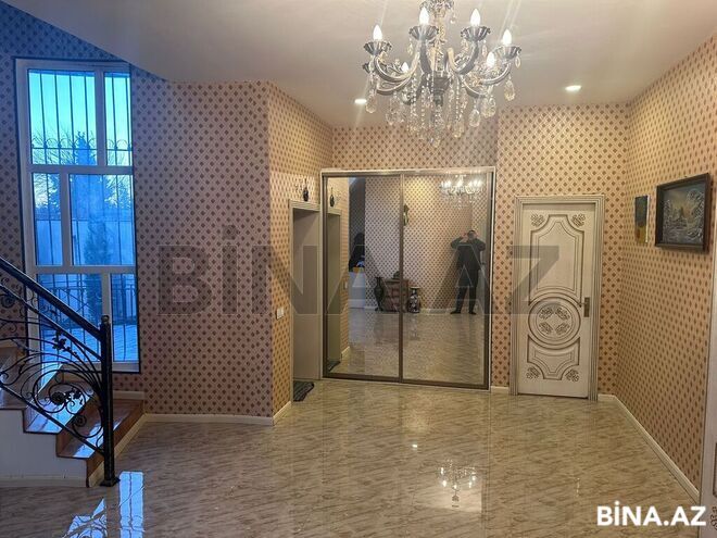 7 otaqlı həyət evi/bağ evi - Novxanı q. - 280 m² (11)