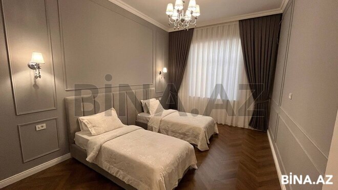 5 otaqlı həyət evi/bağ evi - Şüvəlan q. - 220 m² (27)