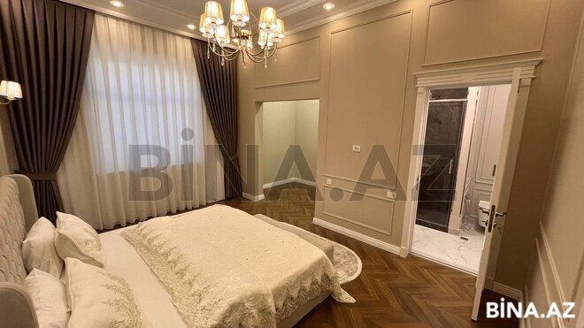 5 otaqlı həyət evi/bağ evi - Şüvəlan q. - 220 m² (23)