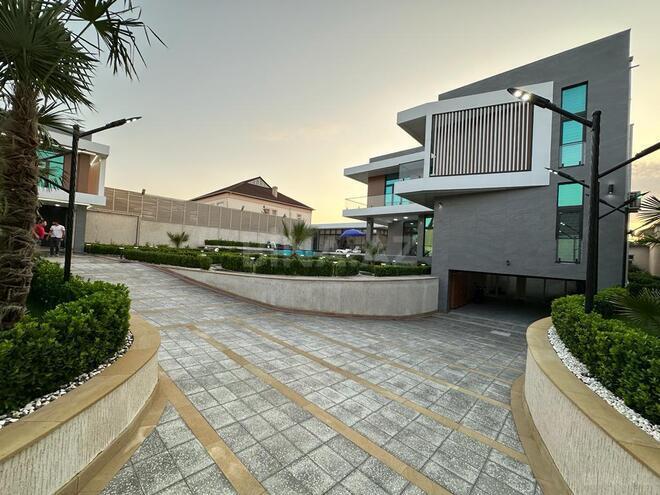 7 otaqlı həyət evi/bağ evi - Şüvəlan q. - 600 m² (4)