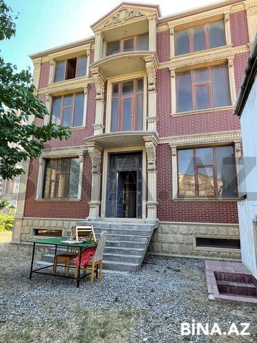 6 otaqlı həyət evi/bağ evi - Avtovağzal m. - 450 m² (1)