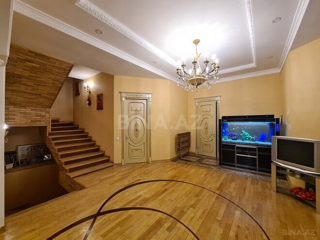 6 otaqlı həyət evi/bağ evi - Səbail r. - 350 m² (9)