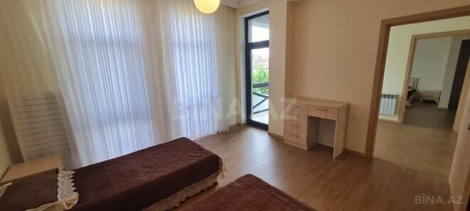 İcarəyə verilir 4 otaqlı həyət evi/bağ evi 250 m², Mərdəkan q., photo 28 from 32