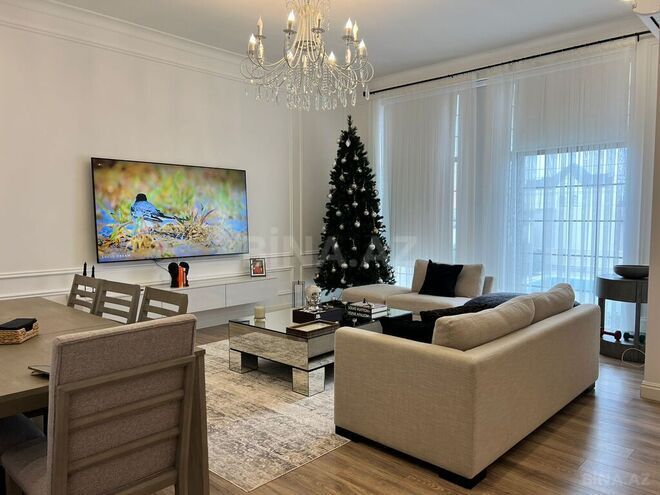 4 otaqlı həyət evi/bağ evi - Şüvəlan q. - 220 m² (12)