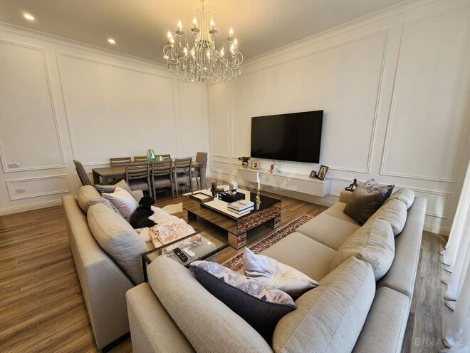 4 otaqlı həyət evi/bağ evi - Şüvəlan q. - 220 m² (13)