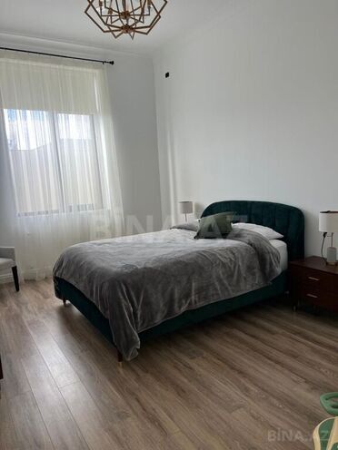 4 otaqlı həyət evi/bağ evi - Şüvəlan q. - 220 m² (29)