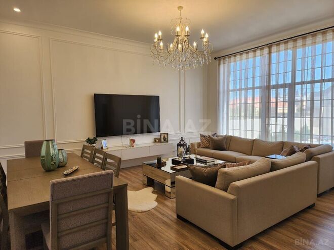 4 otaqlı həyət evi/bağ evi - Şüvəlan q. - 220 m² (15)
