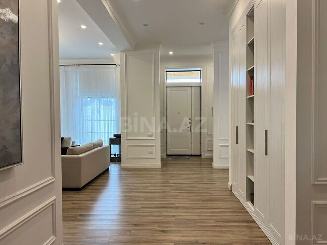 4 otaqlı həyət evi/bağ evi - Şüvəlan q. - 220 m² (22)