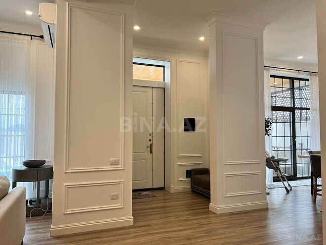4 otaqlı həyət evi/bağ evi - Şüvəlan q. - 220 m² (18)