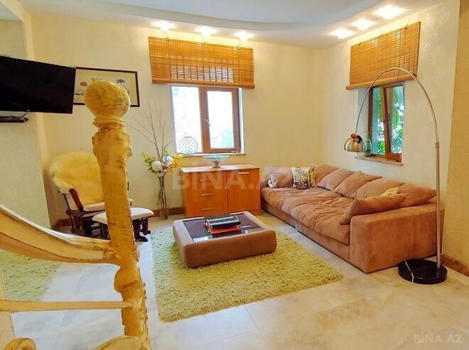İcarəyə verilir 8 otaqlı həyət evi/bağ evi 500 m², Mərdəkan q., photo 27 from 32