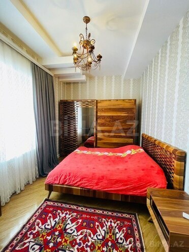 5 otaqlı həyət evi/bağ evi - Mərdəkan q. - 350 m² (20)