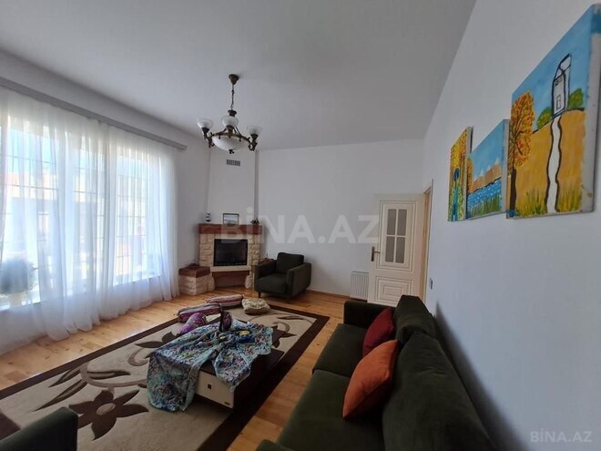 5 otaqlı həyət evi/bağ evi - Mərdəkan q. - 240 m² (18)