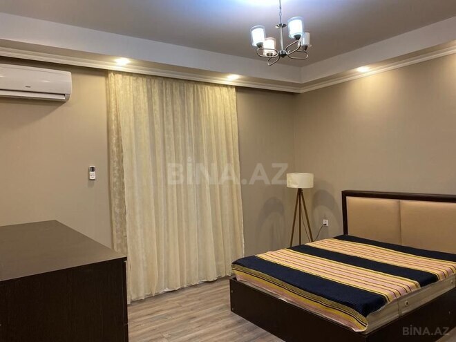 4 otaqlı həyət evi/bağ evi - Mərdəkan q. - 200 m² (15)