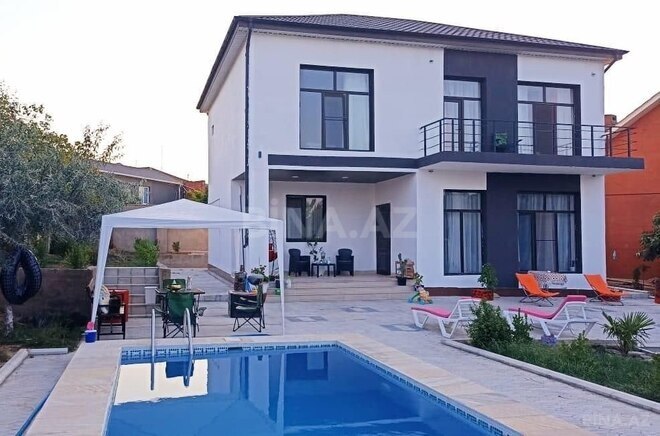 4 otaqlı həyət evi/bağ evi - Mərdəkan q. - 260 m² (1)