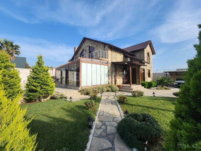 7 otaqlı həyət evi/bağ evi - Mərdəkan q. - 400 m² (2)