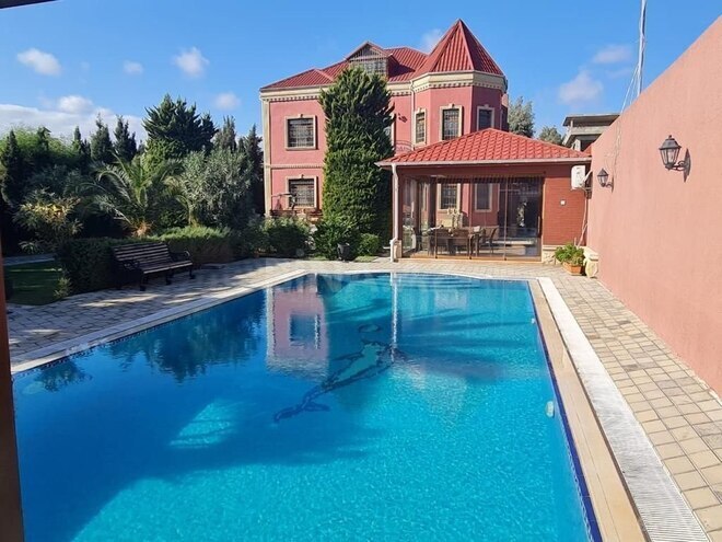 5 otaqlı həyət evi/bağ evi - Mərdəkan q. - 350 m² (1)