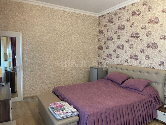 9 otaqlı həyət evi/bağ evi - Mərdəkan q. - 700 m² (24)