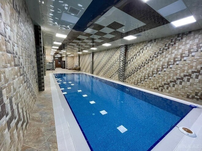9 otaqlı həyət evi/bağ evi - Mərdəkan q. - 700 m² (1)