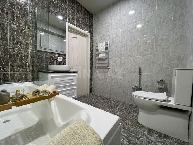2-комн. новостройка - м. 28 мая - 90 м² (6)