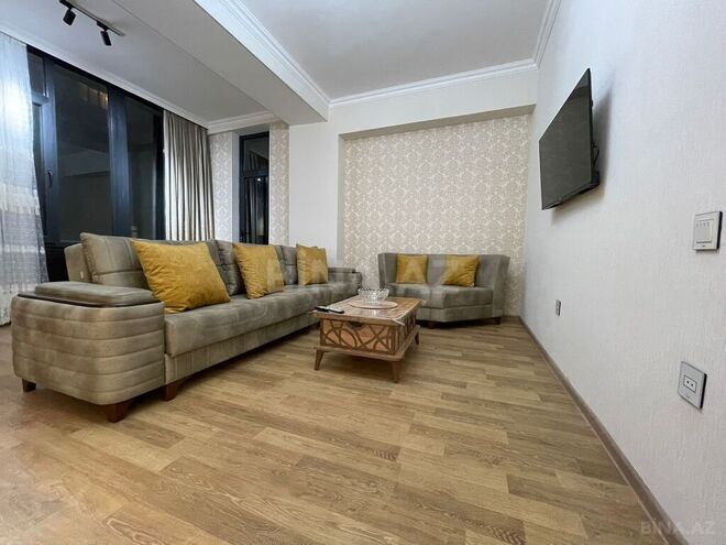2-комн. новостройка - м. 28 мая - 90 м² (12)