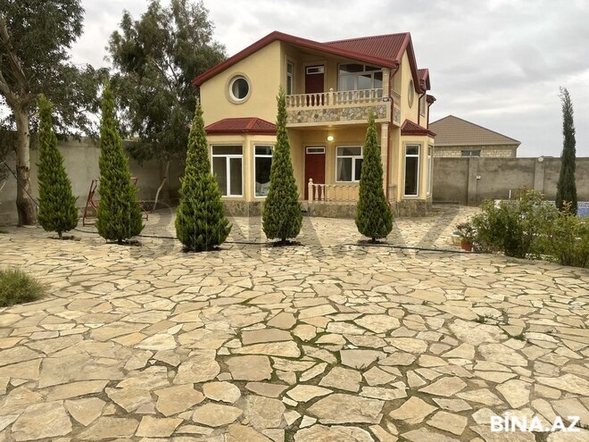4 otaqlı həyət evi/bağ evi - Binəqədi r. - 170 m² (1)