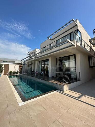 Продаётся 7-комн. дом/дача 600 м², пос. Бильгях, photo 1 from 32