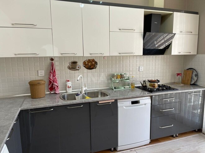 4 otaqlı həyət evi/bağ evi - Mərdəkan q. - 180 m² (13)