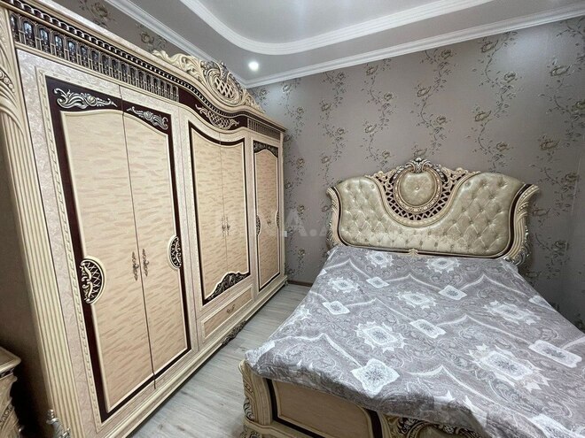 4 otaqlı həyət evi/bağ evi - Mərdəkan q. - 180 m² (22)