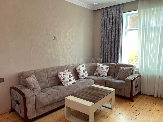 4 otaqlı həyət evi/bağ evi - Mərdəkan q. - 200 m² (15)