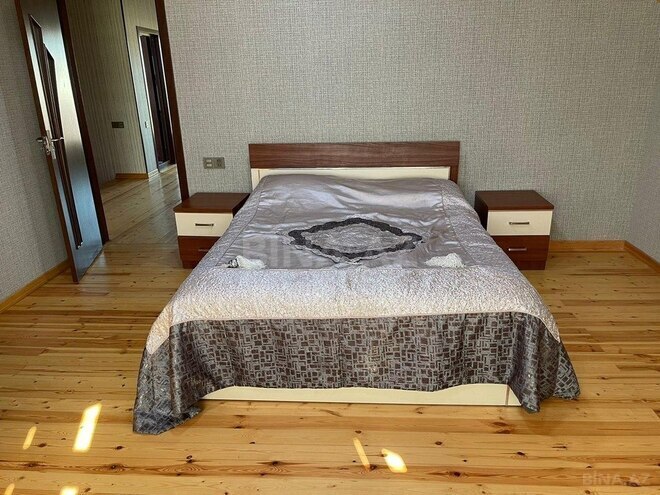 4 otaqlı həyət evi/bağ evi - Mərdəkan q. - 200 m² (26)