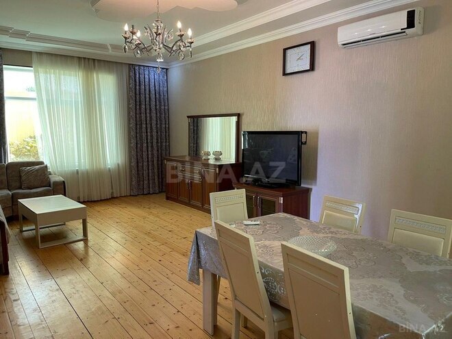 4 otaqlı həyət evi/bağ evi - Mərdəkan q. - 200 m² (21)