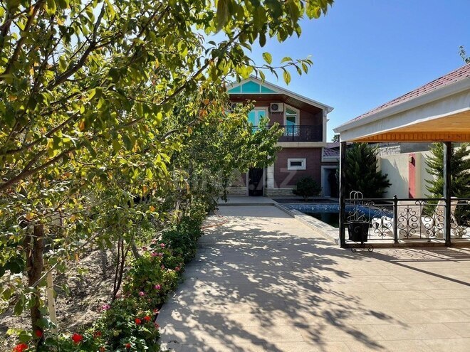 4 otaqlı həyət evi/bağ evi - Mərdəkan q. - 200 m² (4)