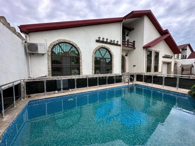 4 otaqlı həyət evi/bağ evi - Mərdəkan q. - 240 m² (3)