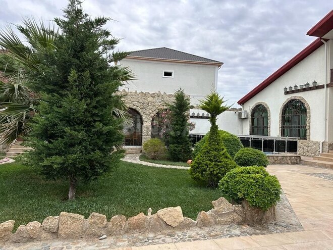 4 otaqlı həyət evi/bağ evi - Mərdəkan q. - 240 m² (6)