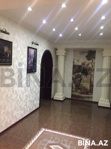 6 otaqlı həyət evi/bağ evi - Mərdəkan q. - 400 m² (19)