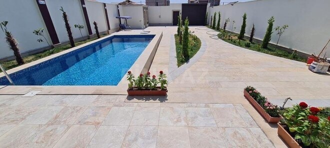 4 otaqlı həyət evi/bağ evi - Mərdəkan q. - 220 m² (4)