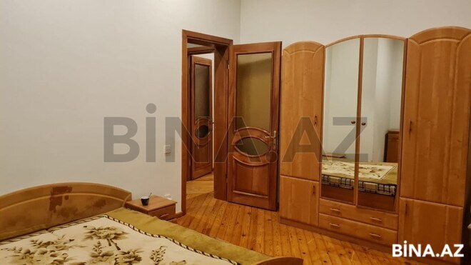5 otaqlı həyət evi/bağ evi - Mərdəkan q. - 300 m² (26)