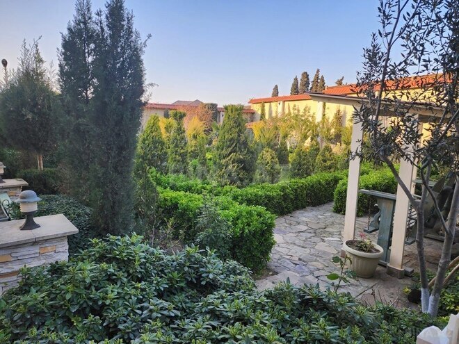 7 otaqlı həyət evi/bağ evi - Mərdəkan q. - 450 m² (12)