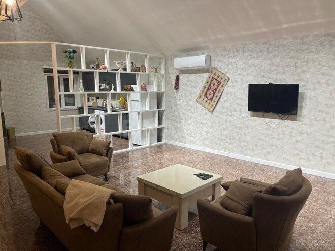 4 otaqlı həyət evi/bağ evi - Mərdəkan q. - 200 m² (9)