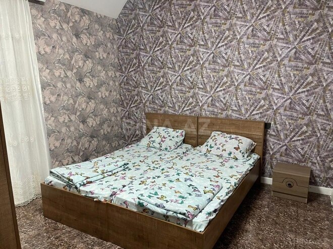 4 otaqlı həyət evi/bağ evi - Mərdəkan q. - 200 m² (28)