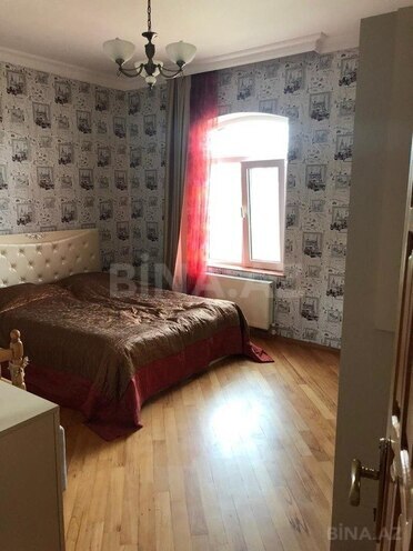 5 otaqlı həyət evi/bağ evi - Mərdəkan q. - 340 m² (22)