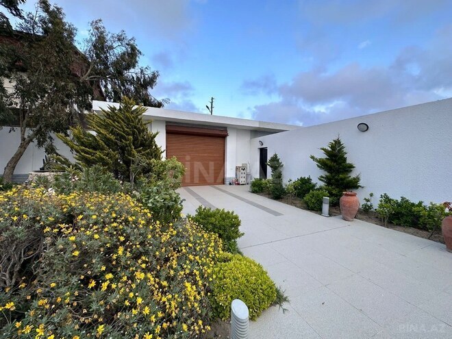 4 otaqlı həyət evi/bağ evi - Şüvəlan q. - 250 m² (5)