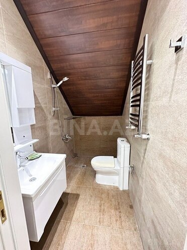 4 otaqlı həyət evi/bağ evi - Şüvəlan q. - 250 m² (29)