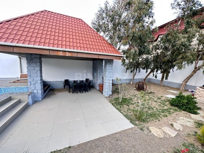 4 otaqlı həyət evi/bağ evi - Şüvəlan q. - 250 m² (10)