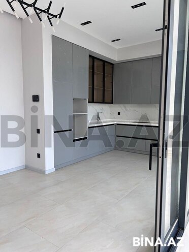 5 otaqlı həyət evi/bağ evi - Şüvəlan q. - 350 m² (11)