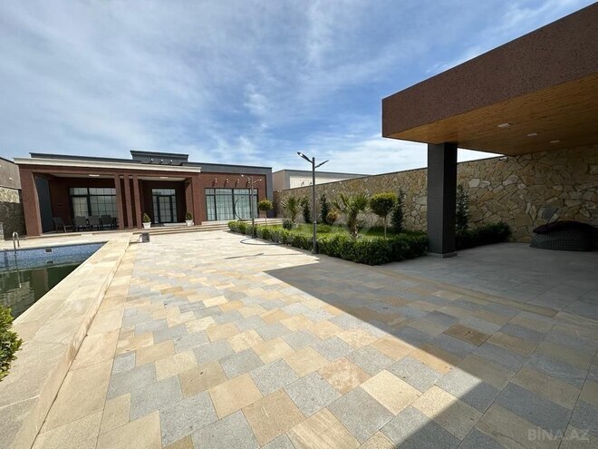 4 otaqlı həyət evi/bağ evi - Şüvəlan q. - 240 m² (4)