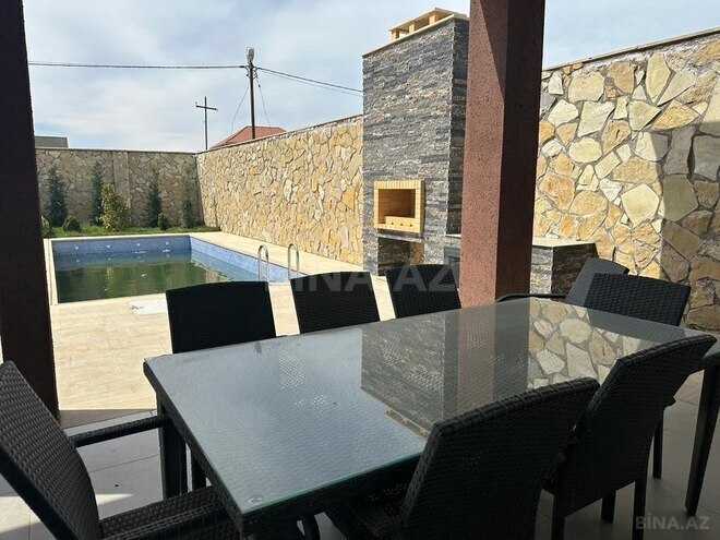 4 otaqlı həyət evi/bağ evi - Şüvəlan q. - 240 m² (2)